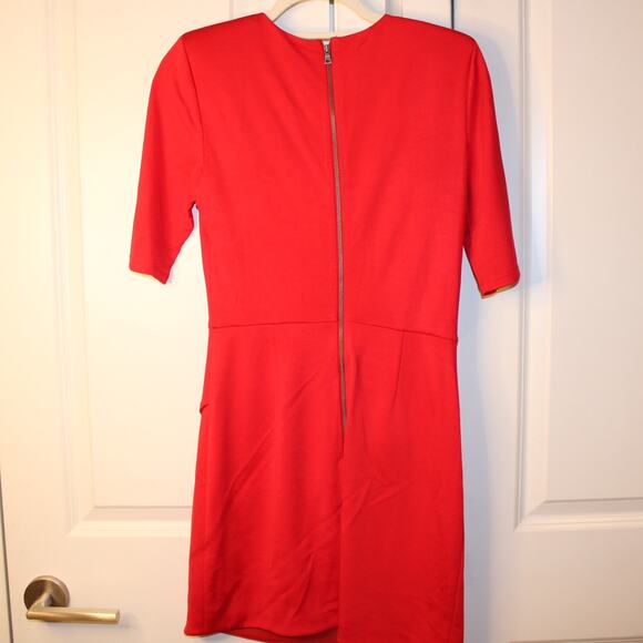 ALICE + OLIVIA - NWT - Nova Red Tulip Asymmetrical Mini Dress | 6 - Picture 8 of 12